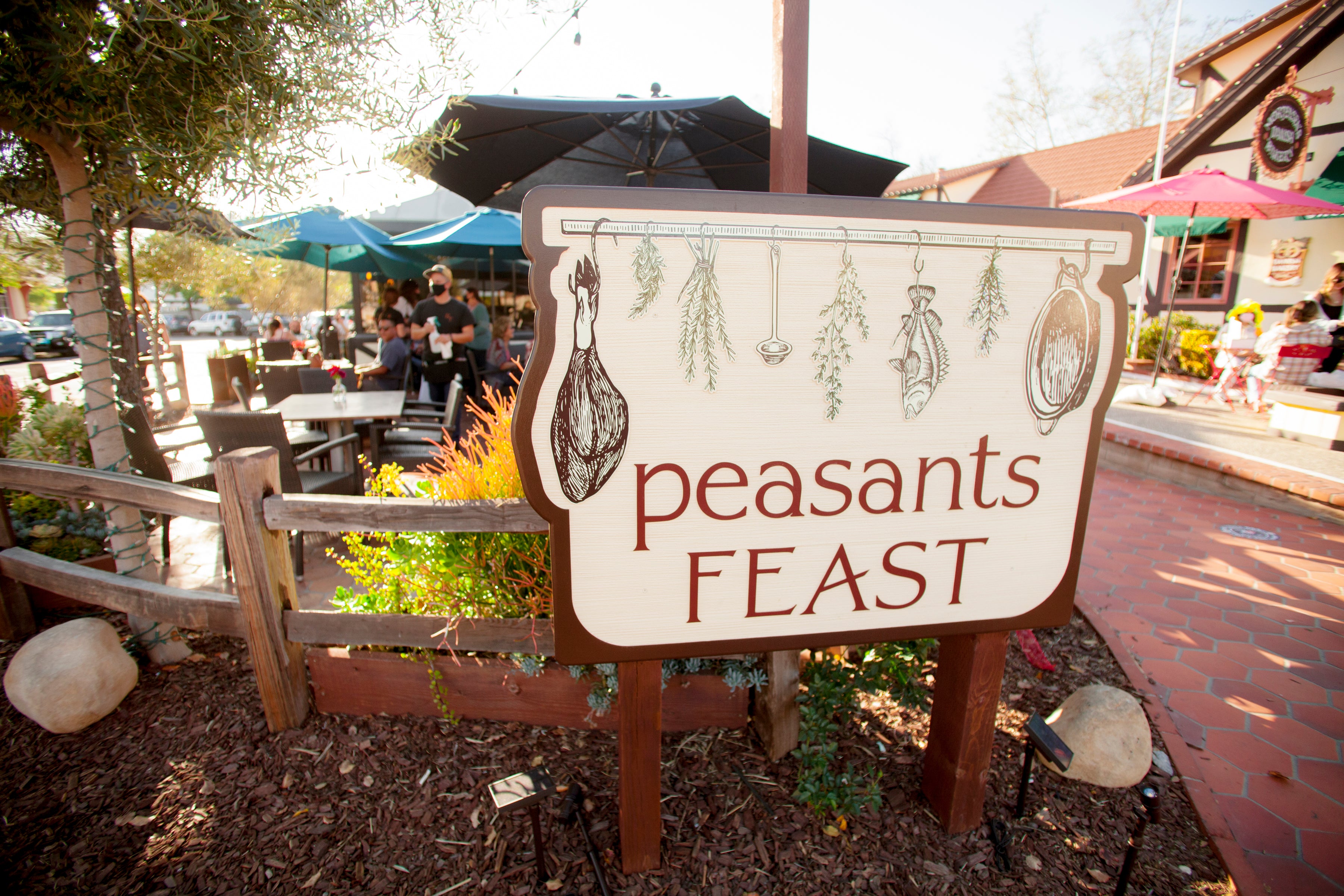 Copycat 'The Grotto' Smash Burger with Big Sur Stepladder Ranch